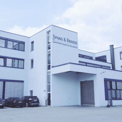 Spang & Brands Unternehmen - Kunststofftechnik und Medizintechnik für Medizin